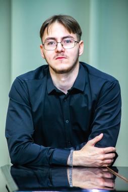 Нечаенко Денис Сергеевич